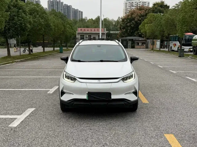 Фотография автомобиля — BYD Yuan Pro