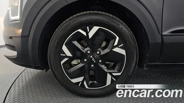 Kia Niro New — Фото автомобиля 5