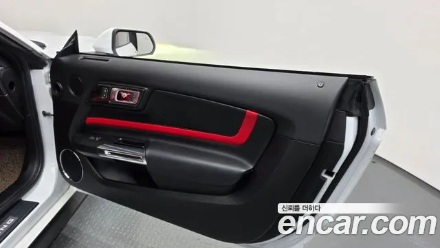 Ford Mustang — Фото автомобиля 14