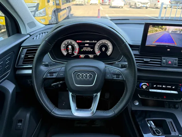 Audi Q5L — Фото автомобиля 8