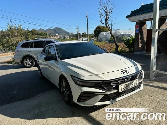 Hyundai Avante — Фото автомобиля 2