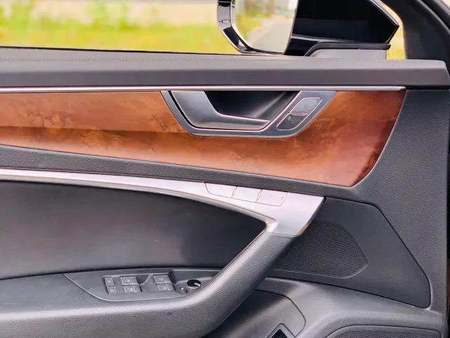 Audi A6L — Фото автомобиля 12