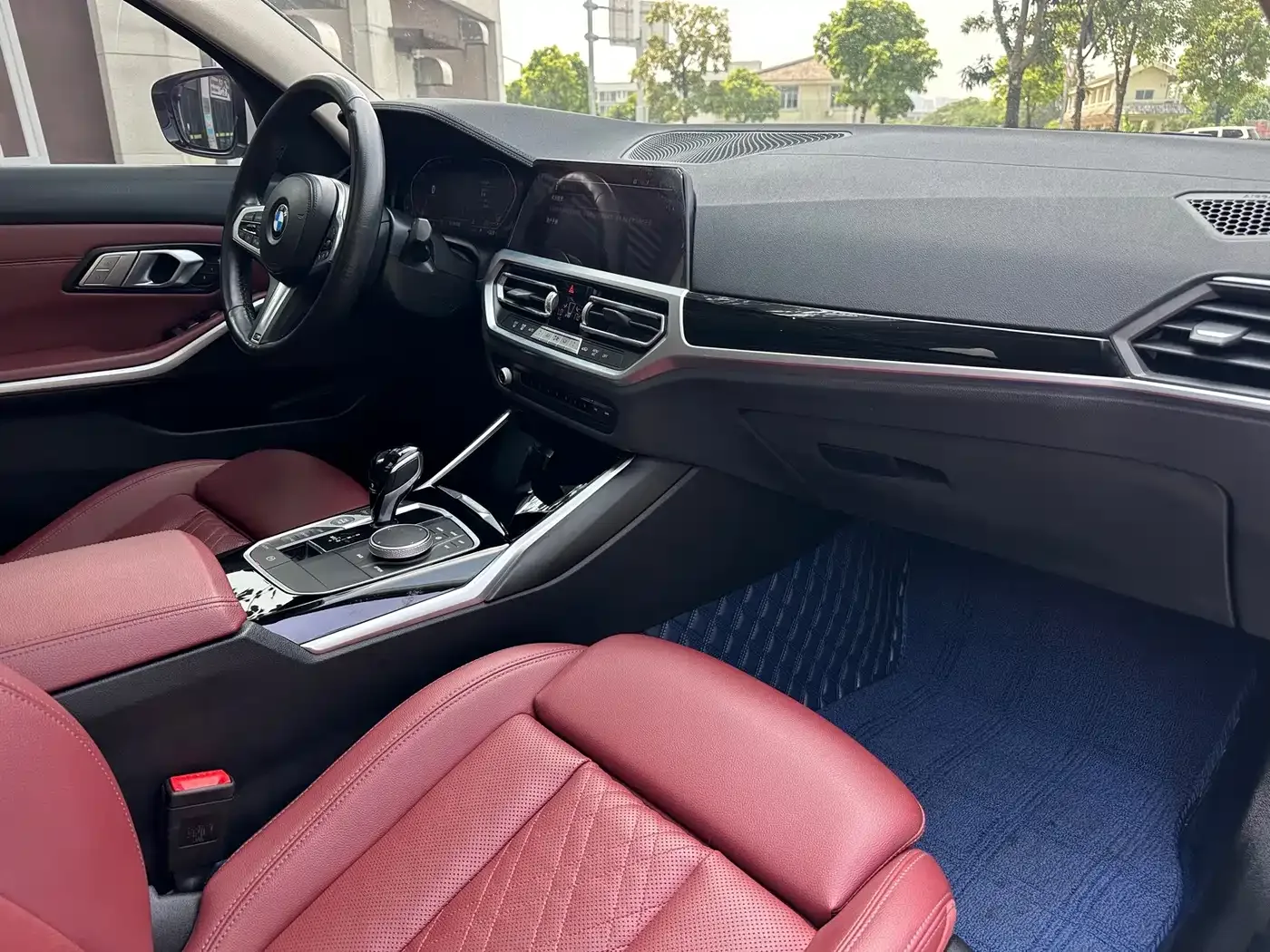 BMW BMW 3 Series 2022 320Li M Sport Package — Фото автомобиля 9