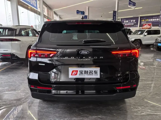 Ford Lingrui — Фото автомобиля 2