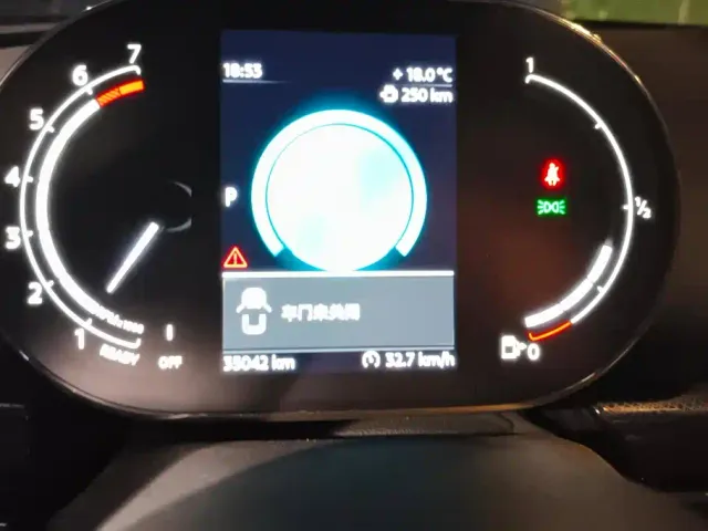 MINI Clubman — Фото автомобиля 14