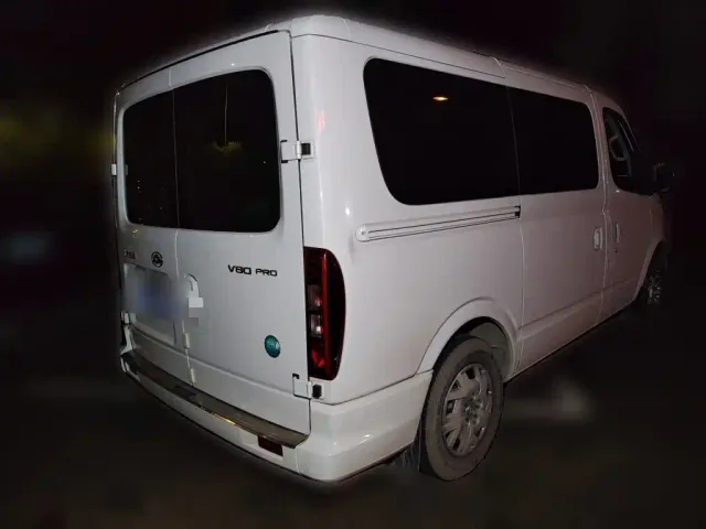 Maxus Xintu V80 — Фото автомобиля 4