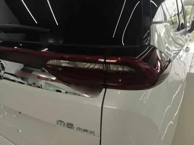 GAC Trumpchi M6 — Фото автомобиля 7