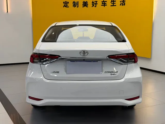 Toyota Corolla — Фото автомобиля 11