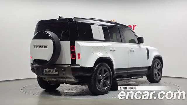 Land Rover Defender L663 — Фото автомобиля 2