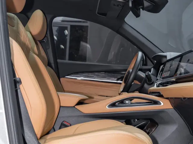 Geely Xingyue L — Фото автомобиля 14