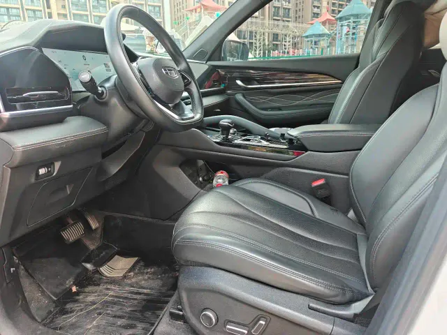 Geely Xingyue L — Фото автомобиля 4