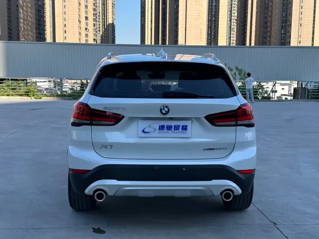 BMW X1 — Фото автомобиля 5