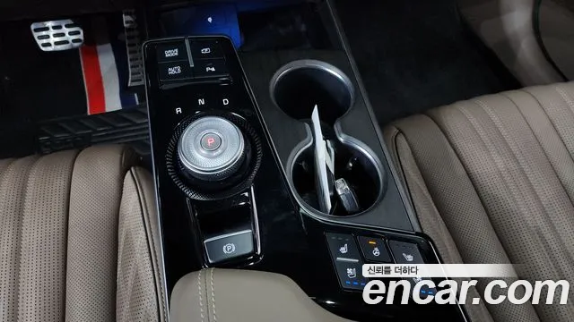 Kia K8 K8 Hybrid — Фото автомобиля 9