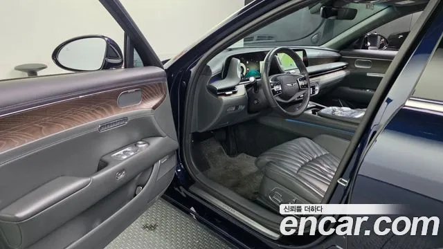 Genesis G90 Бензин 3.5 турбо AWD — Фото автомобиля 10