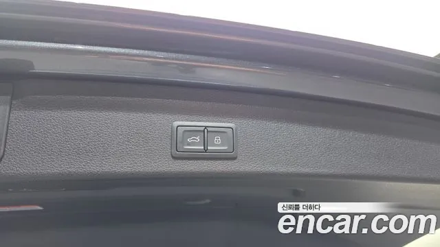 Audi Q3 35 TDI quattro Premium — Фото автомобиля 25