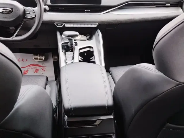 Geely Xingrui — Фото автомобиля 13