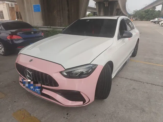 Фотография автомобиля — Mercedes-Benz C-Class