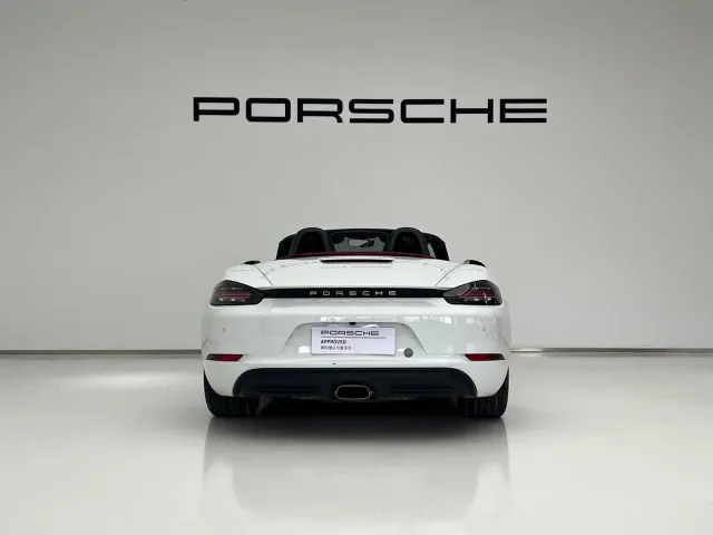 Porsche 718 — Фото автомобиля 6