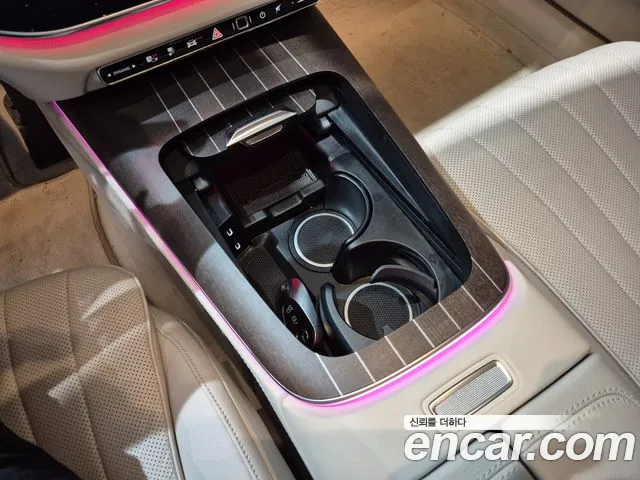Mercedes-Benz E-Class W214 — Фото автомобиля 16