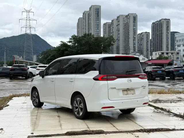 GAC Trumpchi M6 — Фото автомобиля 10