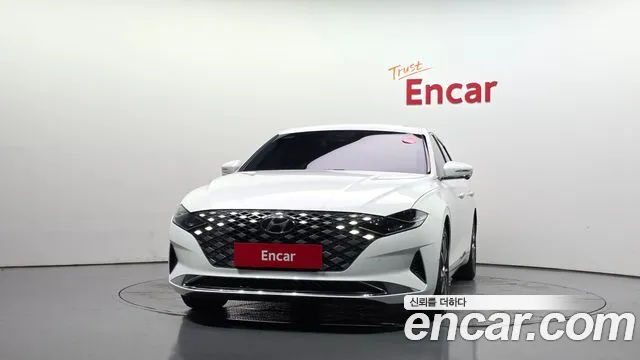 Hyundai Grandeur Grandeur (New) — Фото автомобиля 3