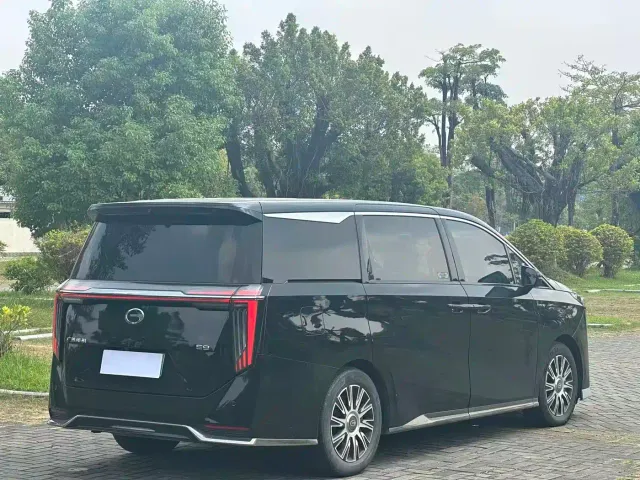 GAC Trumpchi E9 — Фото автомобиля 9