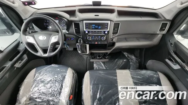Hyundai Solati — Фото автомобиля 10