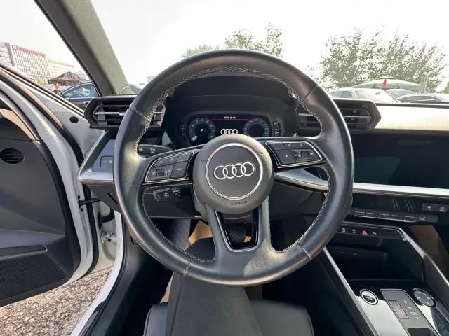 Audi A3 — Фото автомобиля 5