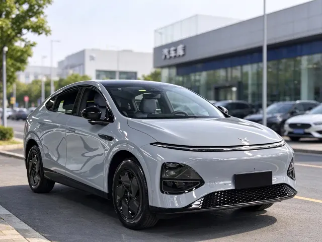 Xpeng G6 — Фото автомобиля 2