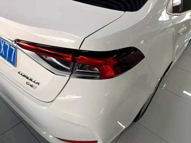 Toyota Corolla — Фото автомобиля 7