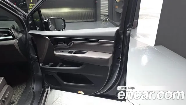 Honda Odyssey — Фото автомобиля 14
