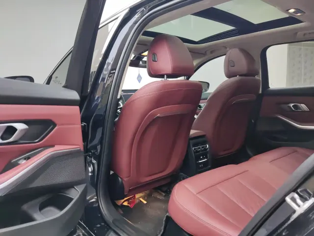 BMW 3 Series — Фото автомобиля 10