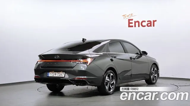 Hyundai Avante CN7 — Фото автомобиля 2