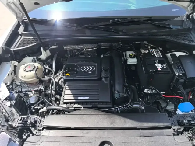 Audi Q3 — Фото автомобиля 10