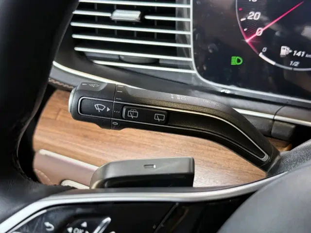 Mercedes-Benz GLS-Class — Фото автомобиля 24