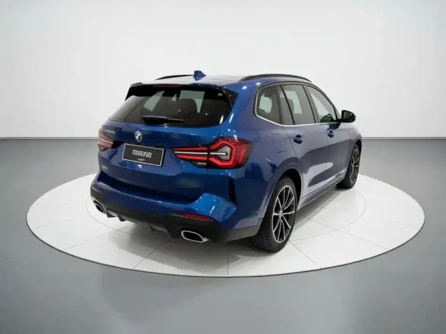 BMW X3 — Фото автомобиля 6