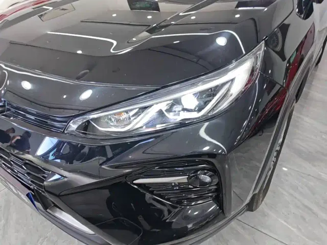 Toyota Wildlander — Фото автомобиля 23