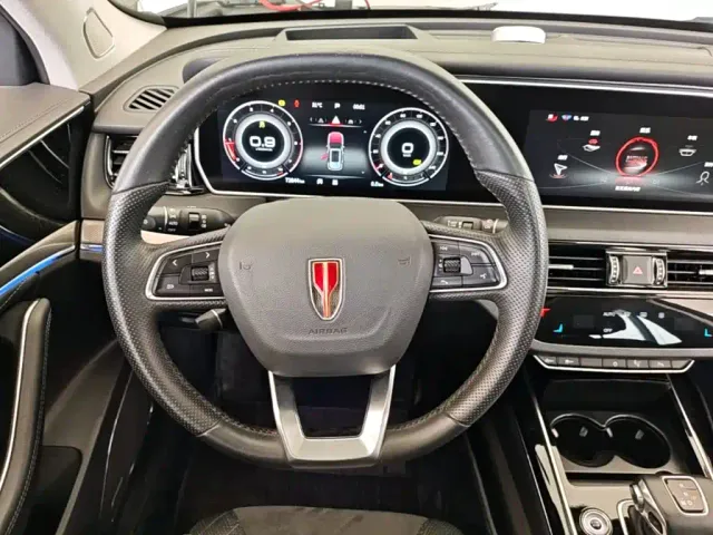 Hongqi HS5 — Фото автомобиля 10