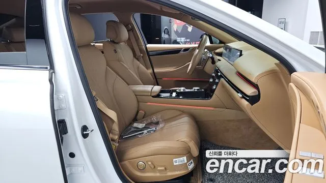 Genesis G80 Бензин 2.5 турбо AWD — Фото автомобиля 23