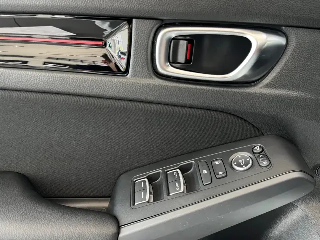 Honda Civic — Фото автомобиля 19
