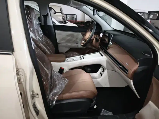 Wuling Bingo S — Фото автомобиля 24