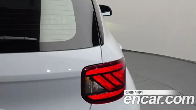 Hyundai Venue Venue 1.6 Modern Plus — Фото автомобиля 23