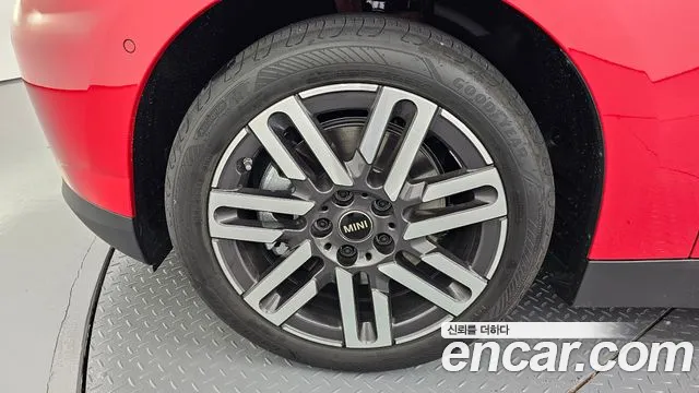 Mini Cooper — Фото автомобиля 5