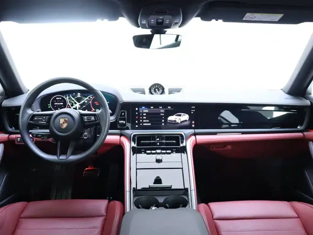 Porsche Panamera — Фото автомобиля 15