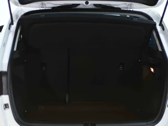 Volkswagen Tharu — Фото автомобиля 13