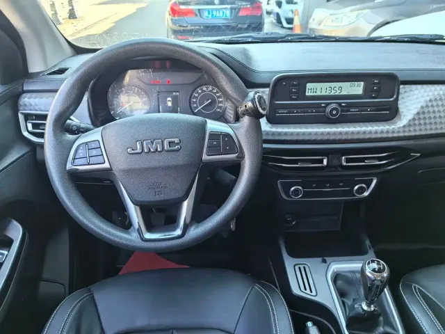 JMC Baodian — Фото автомобиля 12