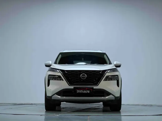 Nissan X-Trail — Фото автомобиля 3