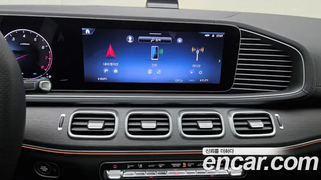 Mercedes-Benz GLE-Class — Фото автомобиля 16
