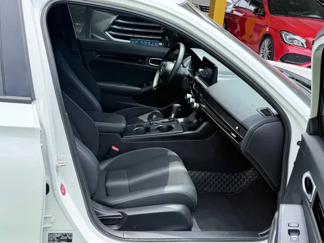 Honda Civic — Фото автомобиля 9