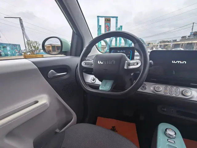 Changan Lumin — Фото автомобиля 7